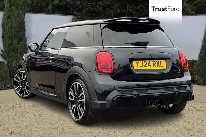 Used MINI Hatch 2024 for sale - 77931198: Photo 2