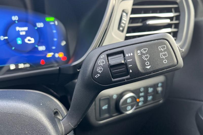 Used Ford Kuga 2023 for sale - 77825923: Photo 15