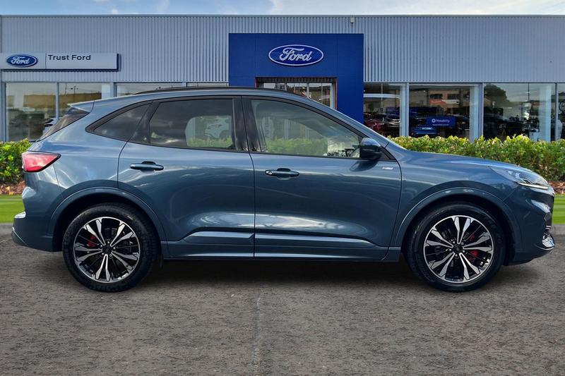 Used Ford Kuga 2023 for sale - 77825923: Photo 3