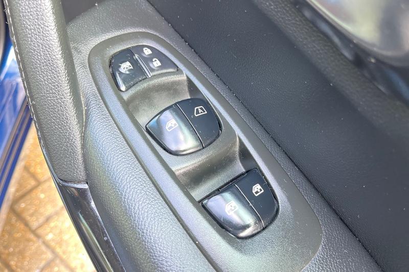 Used Renault Kadjar 2018 for sale - 76568658: Photo 16