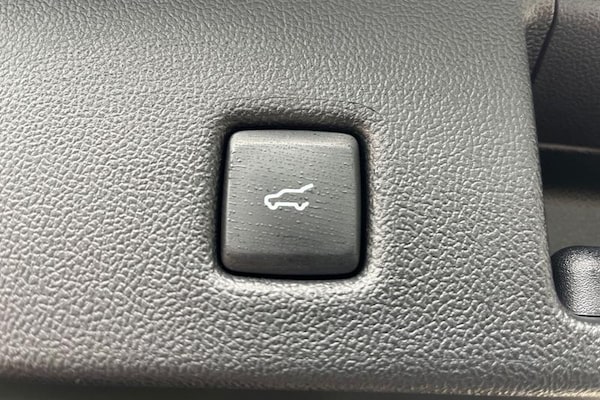 Used Ford Kuga 2024 for sale - 76248452: Photo 28