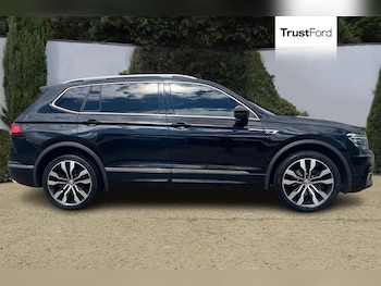 Used Volkswagen Tiguan Allspace 2020 for sale - 79448899: Photo
