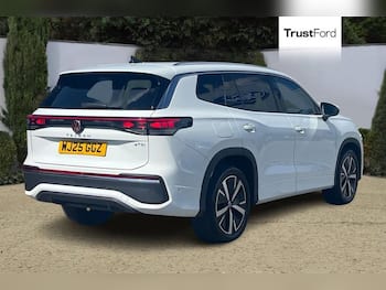 Used Volkswagen Tayron 2025 for sale - 79460240: Photo