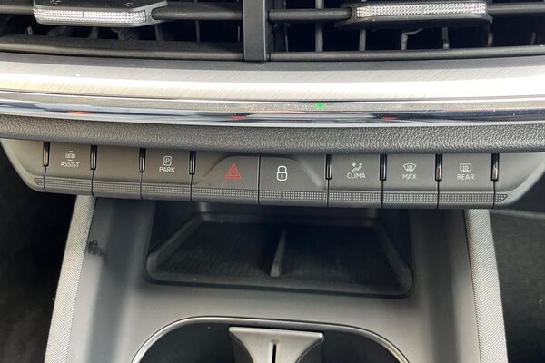 Used Skoda Enyaq 2024 for sale - 76114618: Photo 35