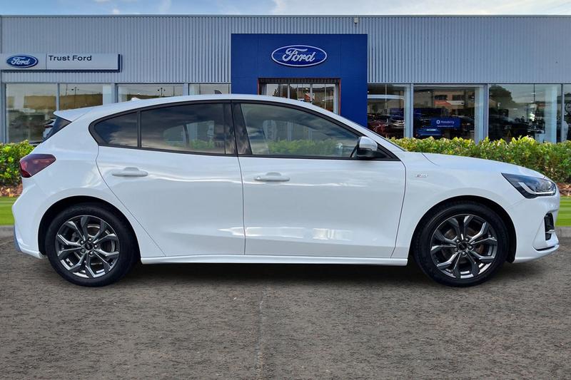 Used Ford Focus 2024 for sale - 77262056: Photo 3