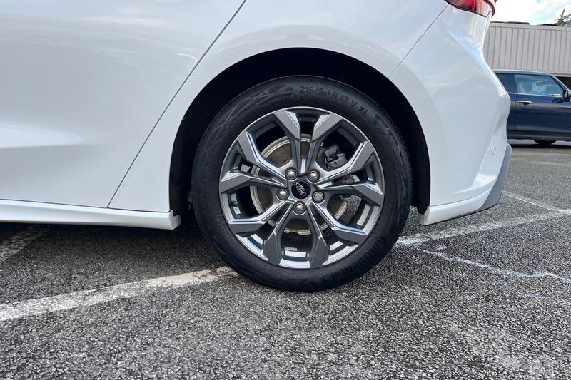 Used Ford Focus 2024 for sale - 77262056: Photo 8