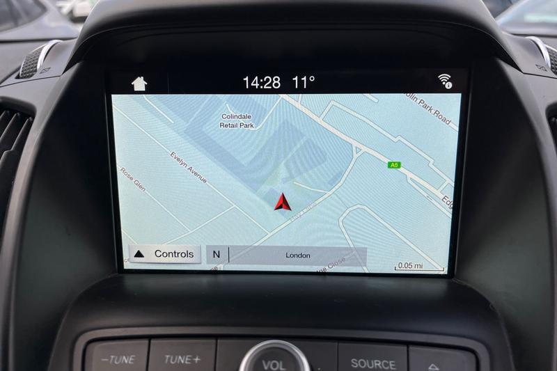 Used Ford Kuga 2018 for sale - 76895393: Photo 31