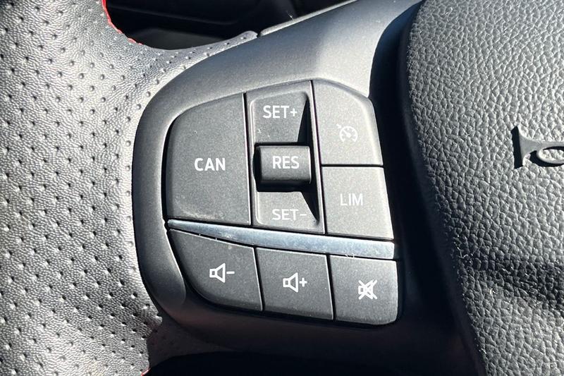 Used Ford Focus 2023 for sale - 78153146: Photo 23