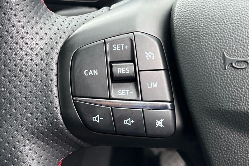 Used Ford Fiesta 2023 for sale - 76895389: Photo 26