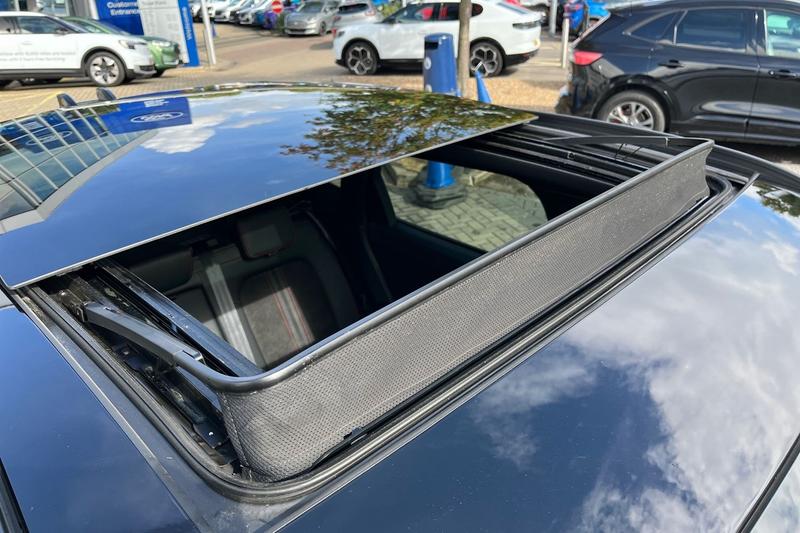 Used Ford Kuga 2025 for sale - 76738914: Photo 37