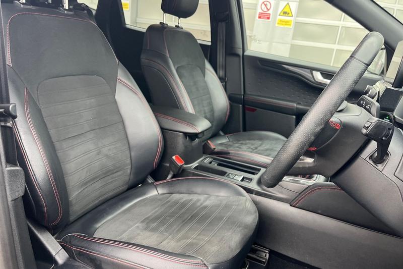 Used Ford Kuga 2020 for sale - 76545456: Photo 17