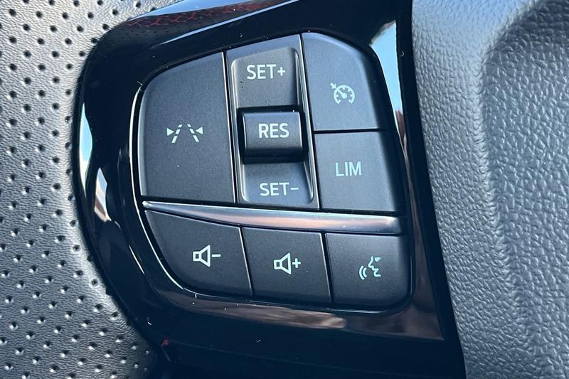 Used Ford Puma 2025 for sale - 77088243: Photo 31