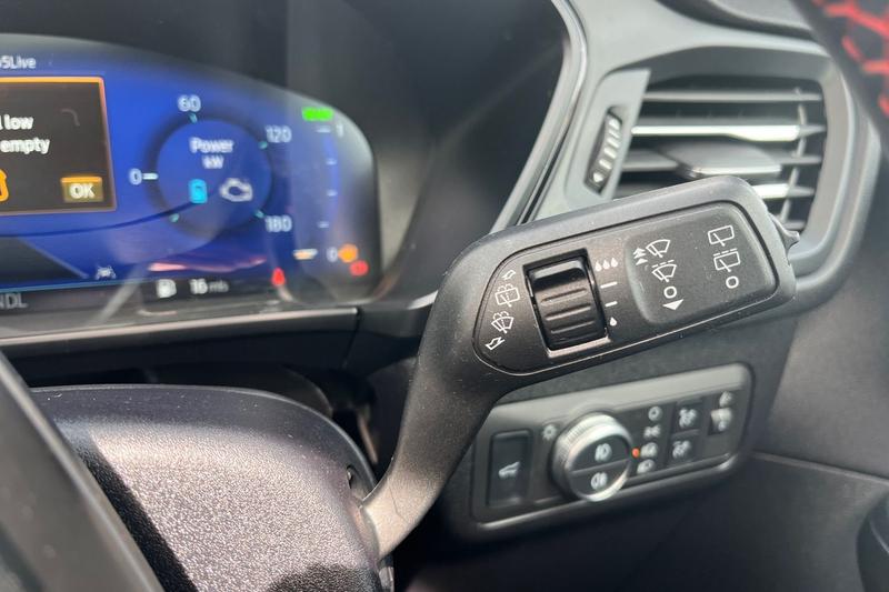 Used Ford Kuga 2023 for sale - 78206205: Photo 15