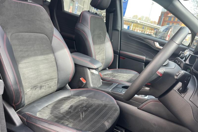 Used Ford Kuga 2023 for sale - 78206205: Photo 17