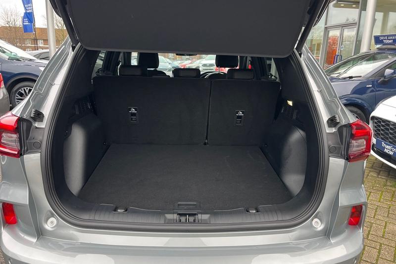 Used Ford Kuga 2025 for sale - 76920006: Photo 21