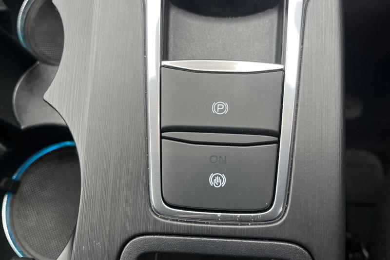 Used Ford Kuga 2025 for sale - 76920006: Photo 31