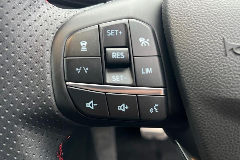 Used Ford Kuga 2025 for sale - 76920006: Photo 35