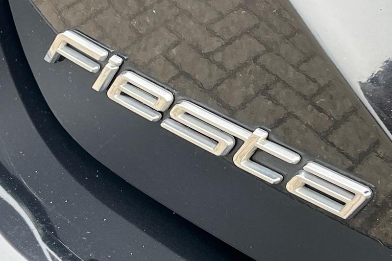 Used Ford Fiesta 2019 for sale - 78206201: Photo 40