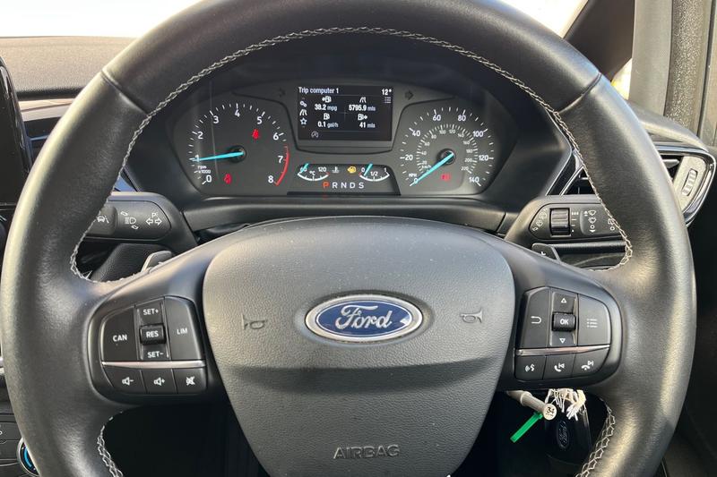 Used Ford Fiesta 2018 for sale - 76382321: Photo 12