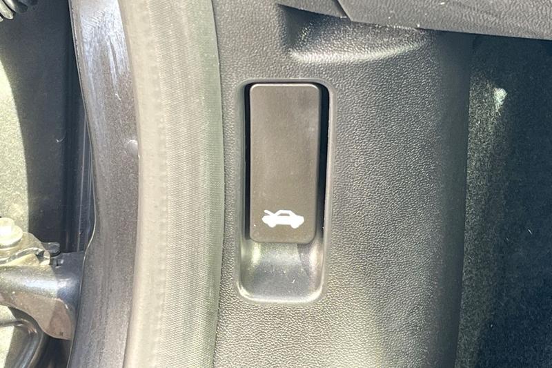 Used Ford Fiesta 2018 for sale - 76382321: Photo 26