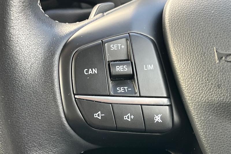 Used Ford Fiesta 2018 for sale - 76382321: Photo 36