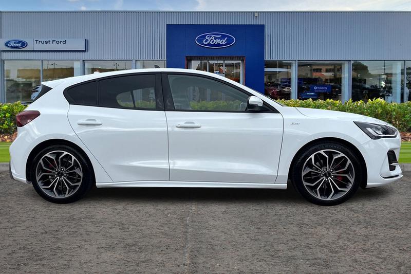 Used Ford Focus 2025 for sale - 76772746: Photo 3