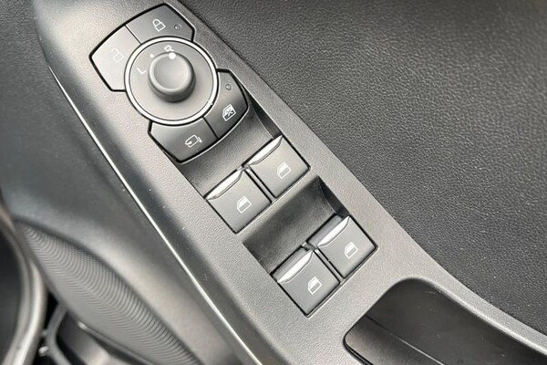 Used Ford Puma 2023 for sale - 76234875: Photo 16