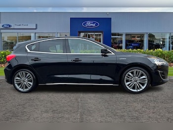 Used Ford Focus undefined for sale - 76730102: Photo