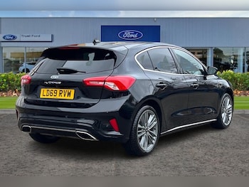 Used Ford Focus undefined for sale - 76730102: Photo