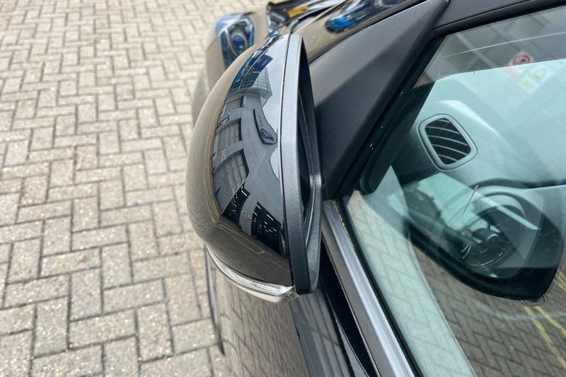 Used Hyundai i10 2022 for sale - 76568660: Photo 35