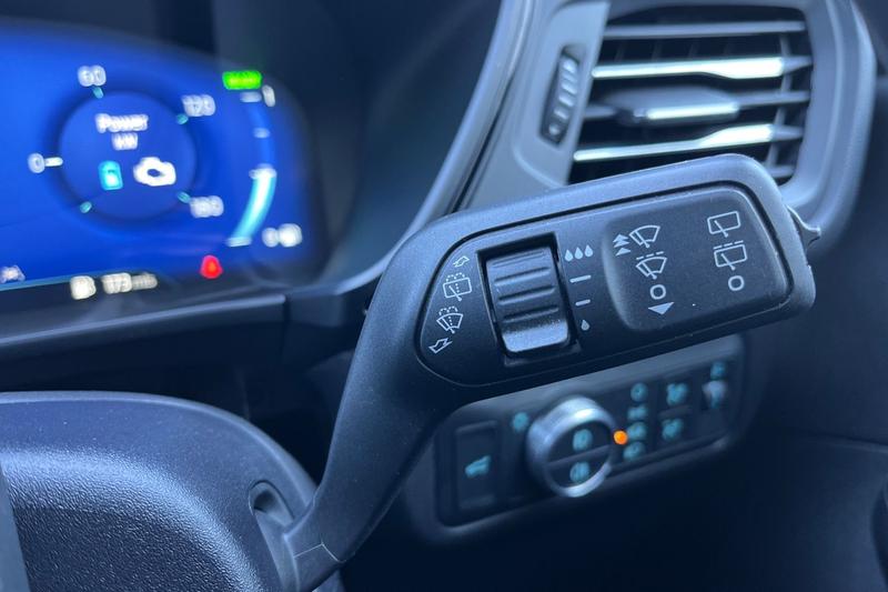 Used Ford Kuga 2022 for sale - 78153063: Photo 15