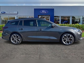 Used Ford Focus 2025 for sale - 79510254: Photo