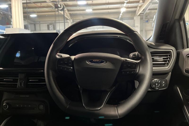 Used Ford Focus 2024 for sale - 76486481: Photo 12