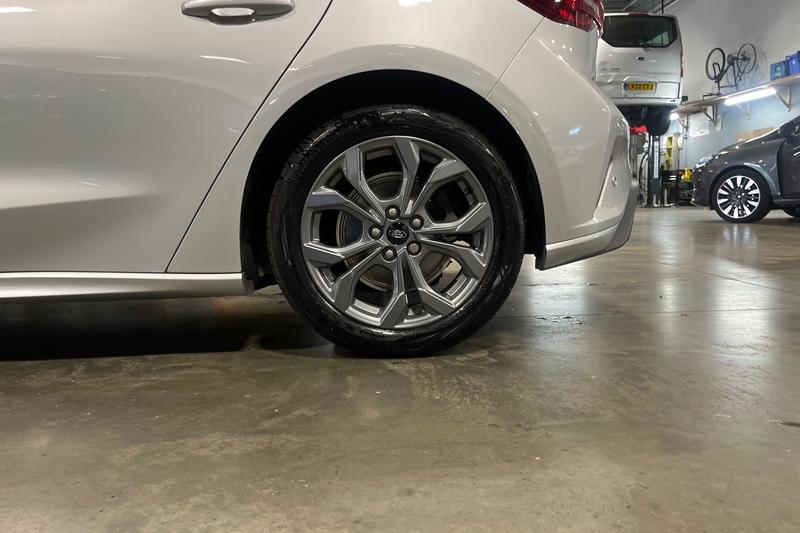 Used Ford Focus 2024 for sale - 76486481: Photo 8