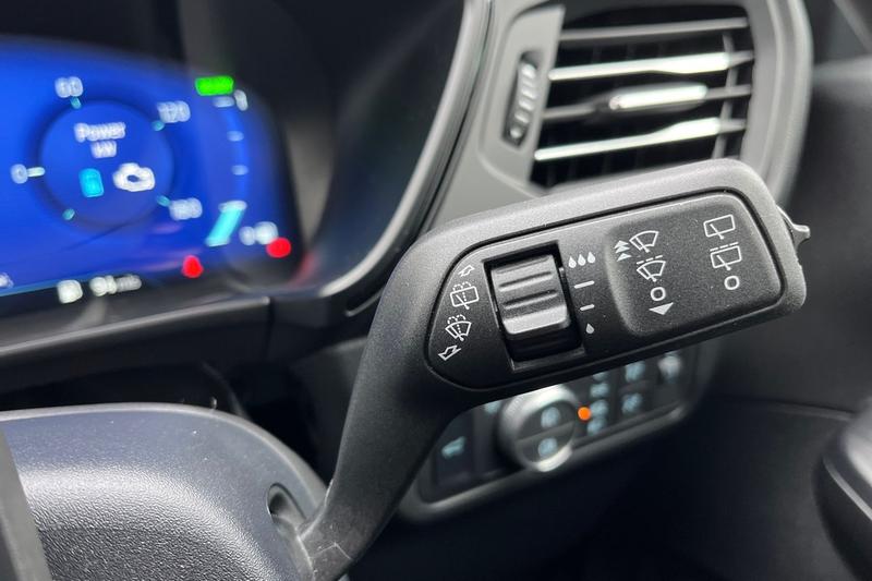 Used Ford Kuga 2023 for sale - 76255461: Photo 15