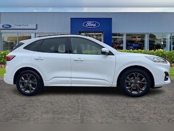 Used Ford Kuga 2023 for sale - 76196553: Photo 3