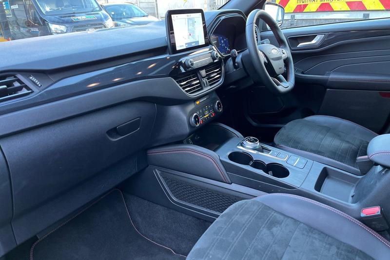 Used Ford Kuga 2023 for sale - 76653477: Photo 18