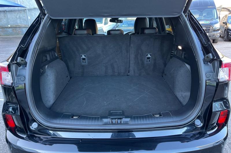 Used Ford Kuga 2023 for sale - 76653477: Photo 21