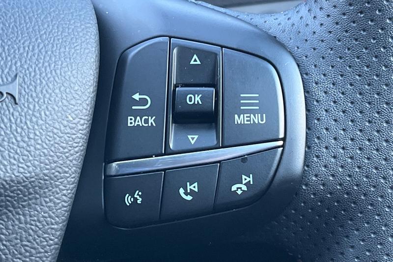 Used Ford Kuga 2023 for sale - 76653477: Photo 27