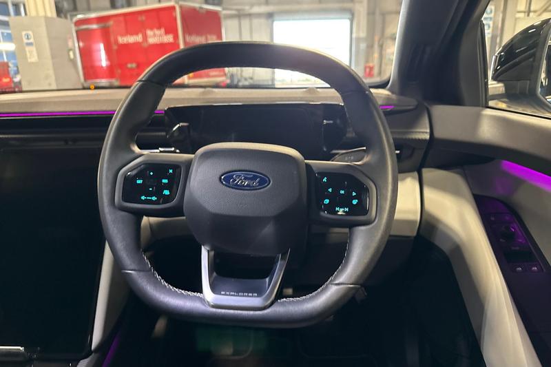 Used Ford Explorer 2024 for sale - 77161112: Photo 12