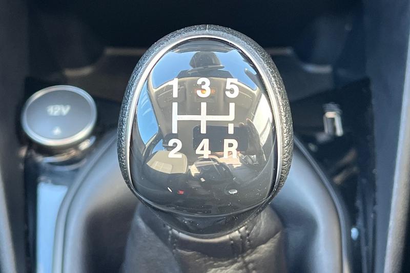 Used Ford Fiesta 2020 for sale - 76382310: Photo 24