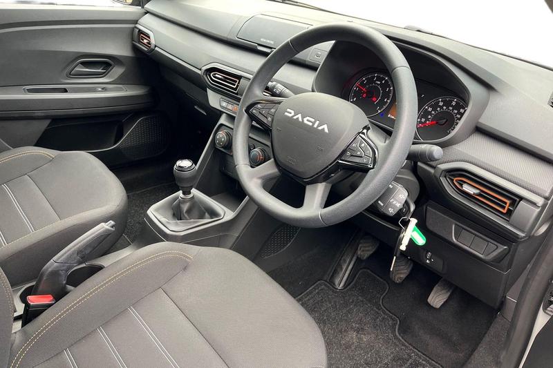 Used Dacia Sandero Stepway 2023 for sale - 76684884: Photo 9