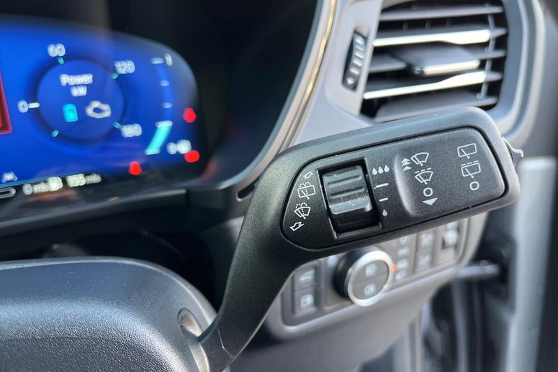 Used Ford Kuga 2023 for sale - 76480310: Photo 15