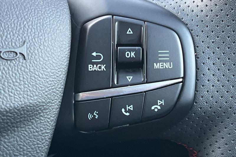 Used Ford Kuga 2023 for sale - 76480310: Photo 29