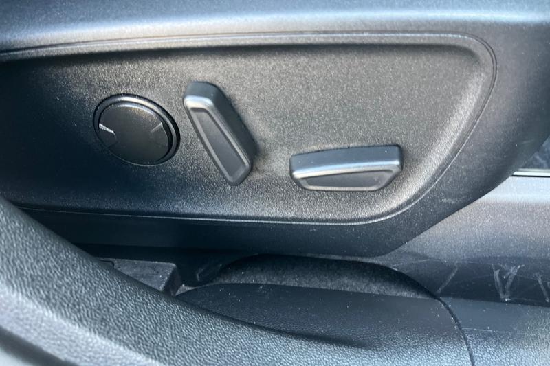 Used Ford Kuga 2023 for sale - 76480310: Photo 32