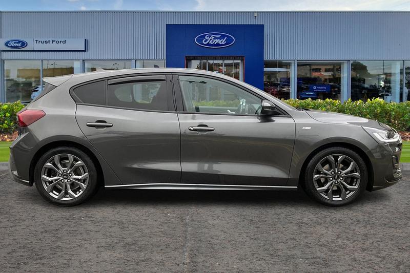 Used Ford Focus 2023 for sale - 77462577: Photo 3