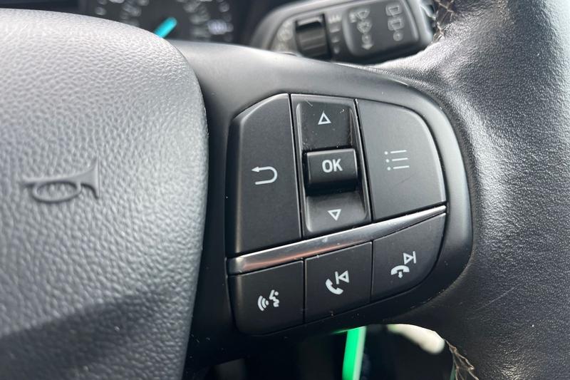 Used Ford Fiesta 2018 for sale - 77025915: Photo 33