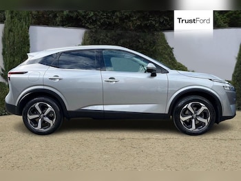 Used Nissan Qashqai 2024 for sale - 75932147: Photo
