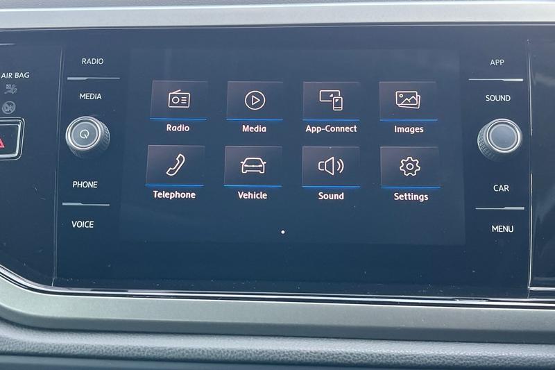 Used Volkswagen Polo 2018 for sale - 76296792: Photo 24