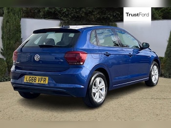 Used Volkswagen Polo 2018 for sale - 76296792: Photo 4